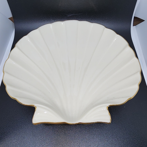 Lenox Aegean Caribbean Shell Server with 24K Gold Trim - Picture 1 of 4